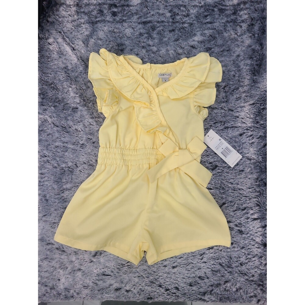 Habitual Girls Size 4 Butter Yellow Romper NWT Ruffle Flutter Sleeve Smocke NWT